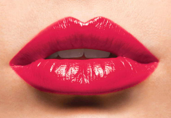 labbra con rossetto rosso